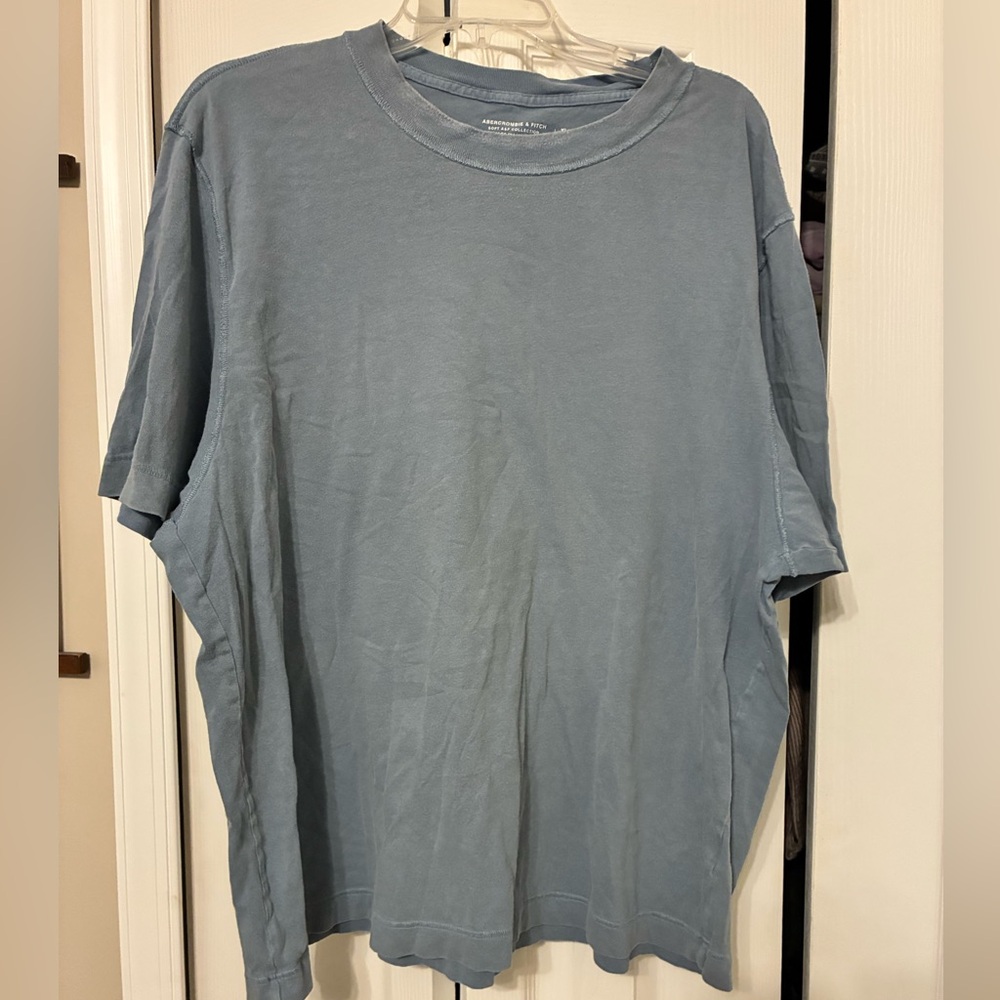 Abercrombie staple blue T-shirt